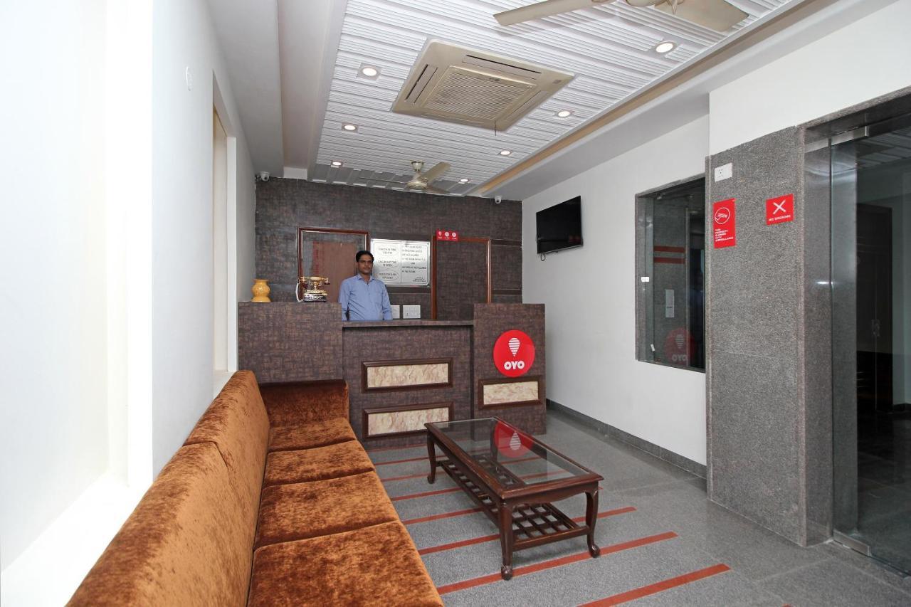ניו דלהי Oyo Hotel Blu Pebbles Near Delhi Airport מראה חיצוני תמונה