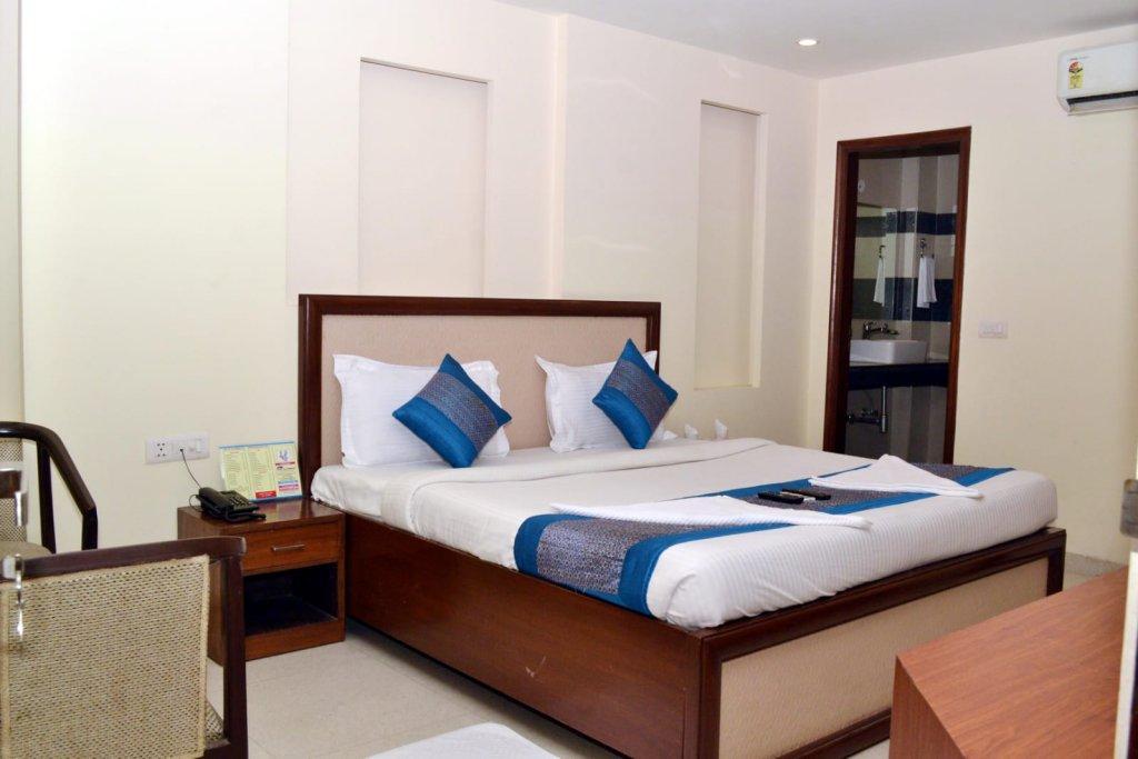 ניו דלהי Oyo Hotel Blu Pebbles Near Delhi Airport מראה חיצוני תמונה